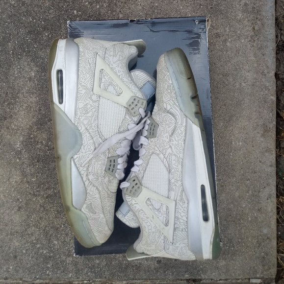 Jordan retro 4 lasers - Picture 3 of 4